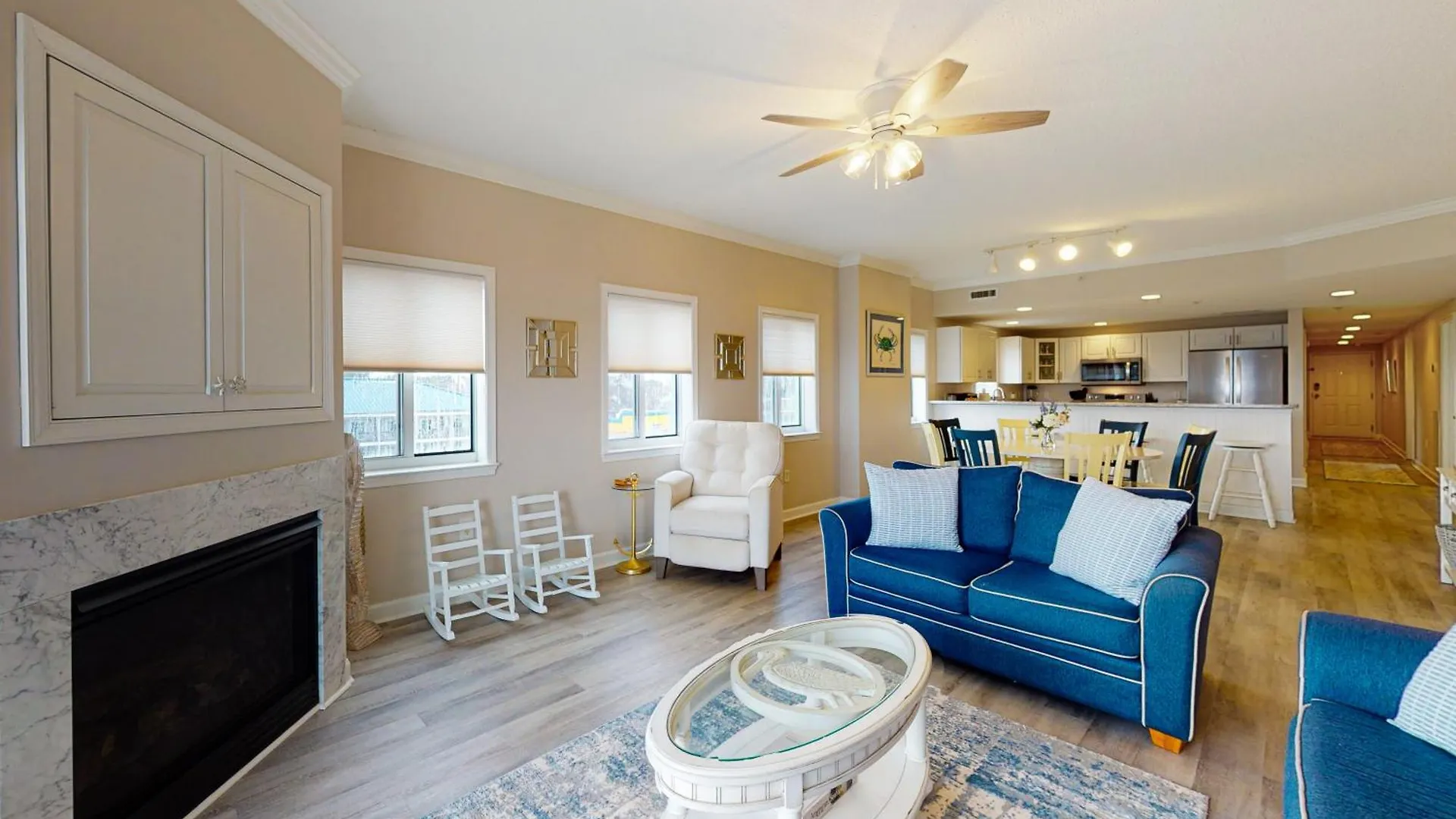 Avalon 406 Apartment