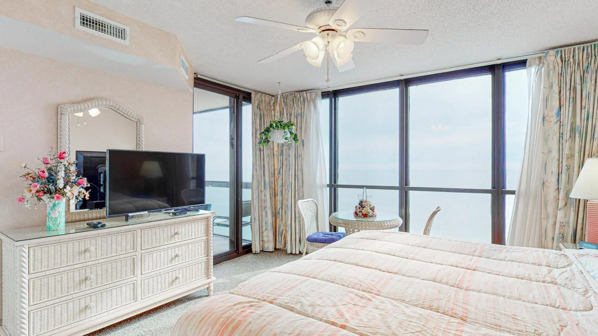 Golden Sands * Ocean City