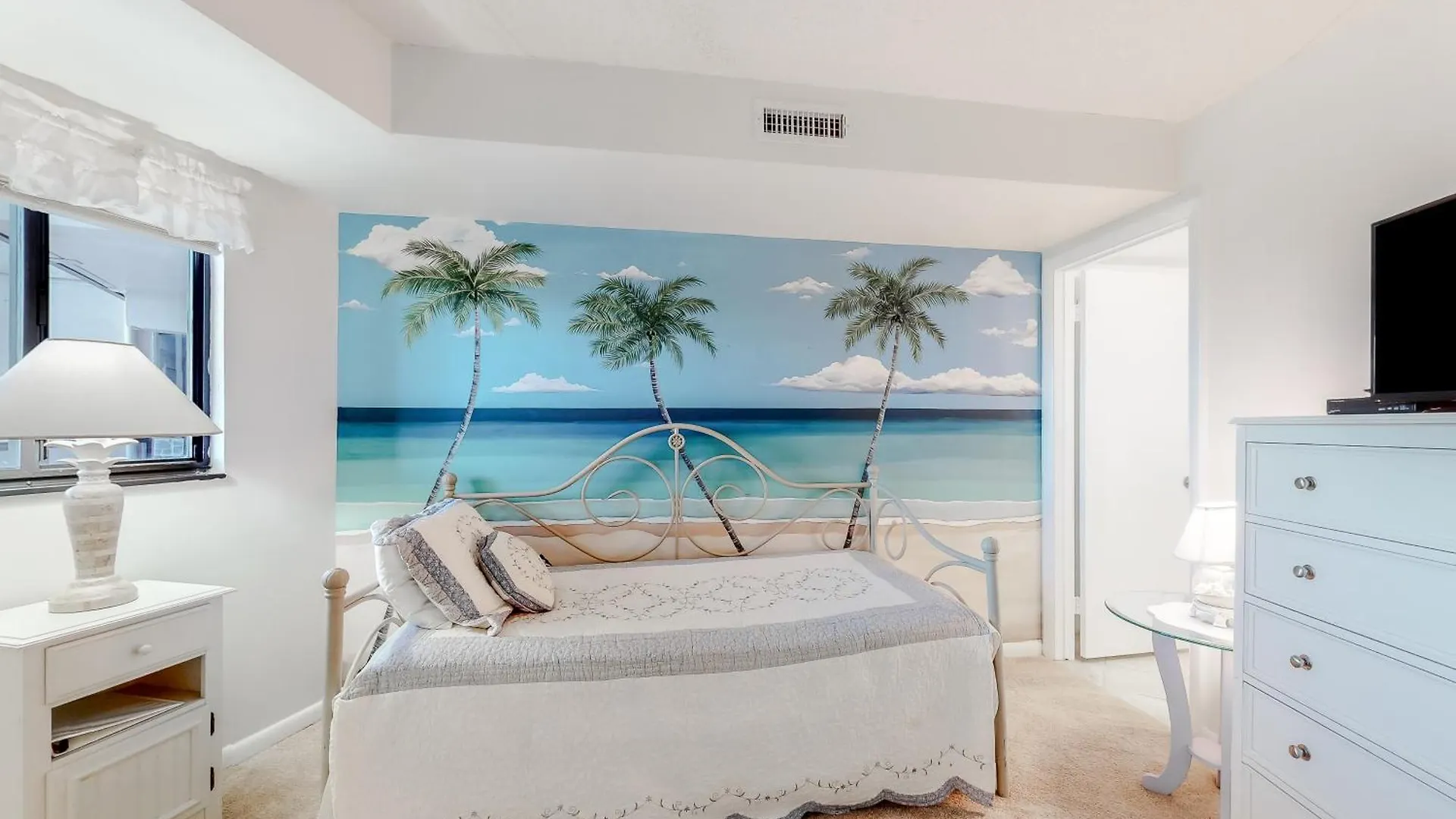 Holiday home Golden Sands Ocean City