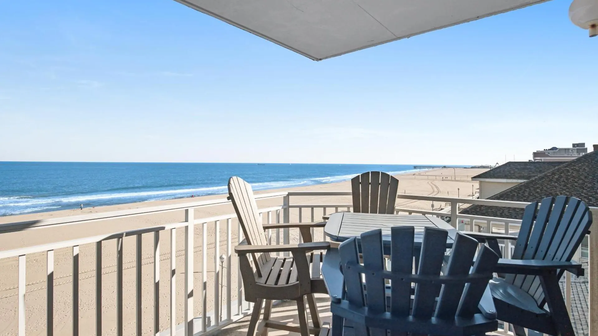 Oceans Mist 501 Apartment