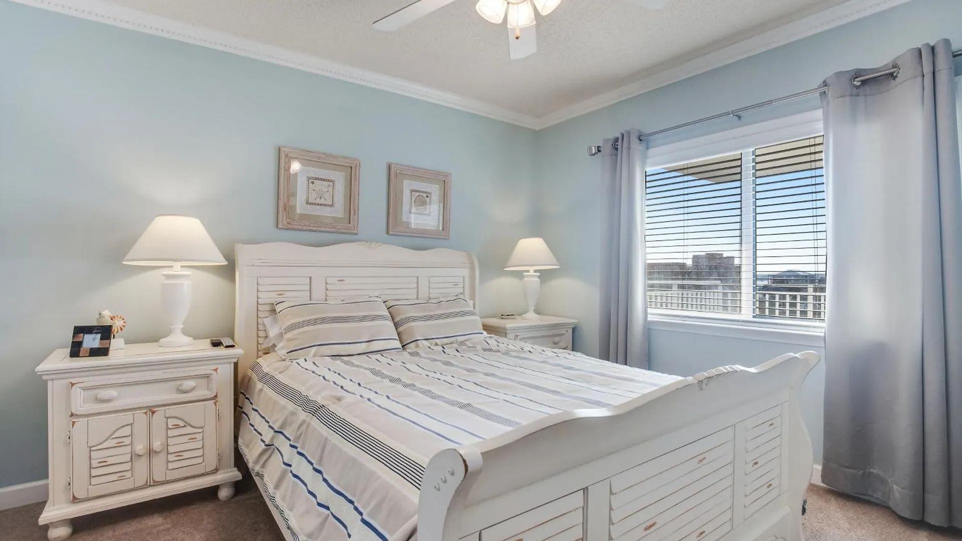 Apartment Oceans Mist 501