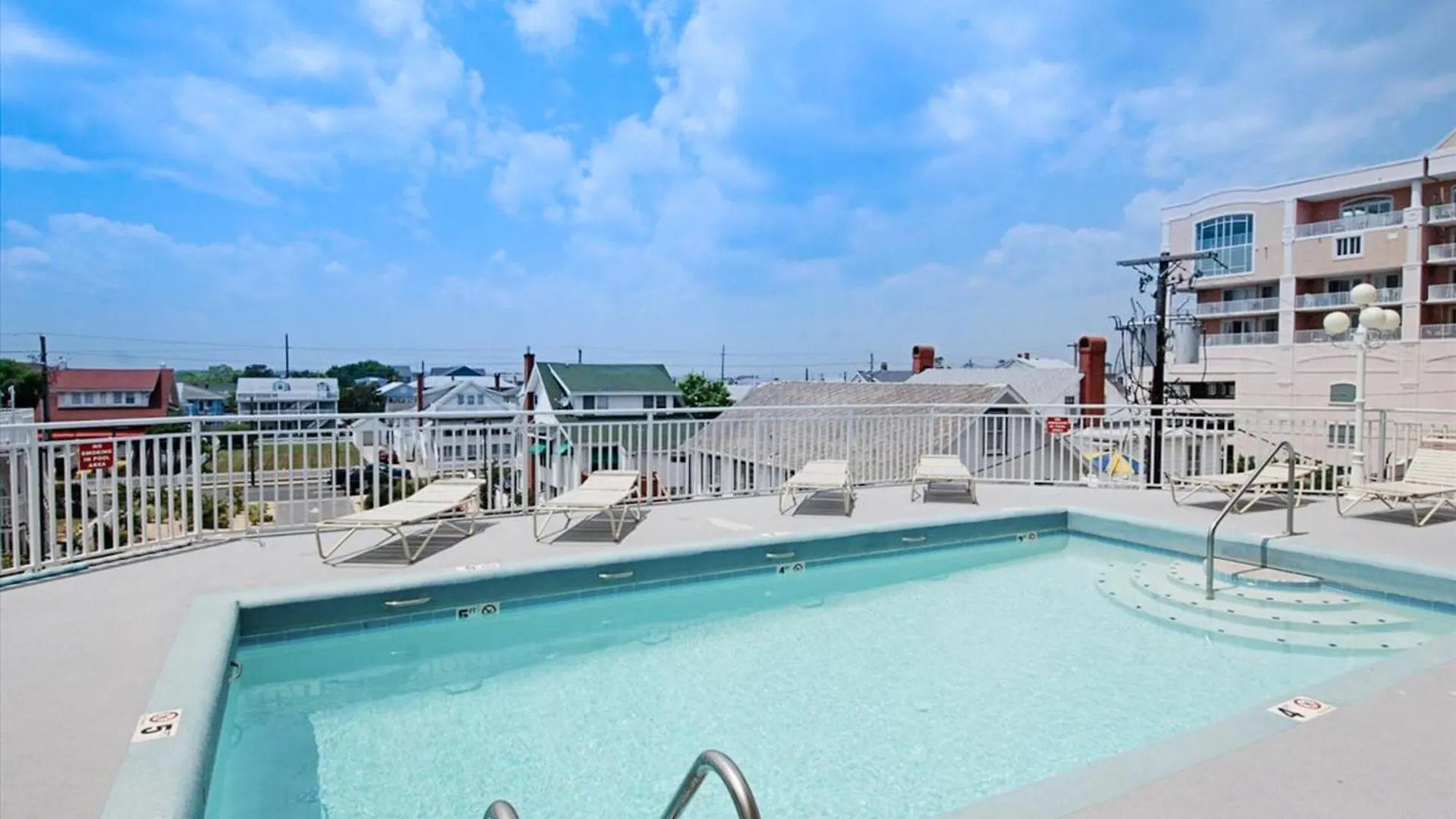 Oceans Mist 501 Apartment *