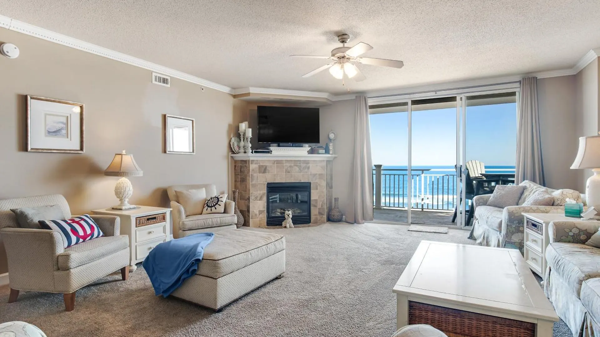 Oceans Mist 501 Apartment