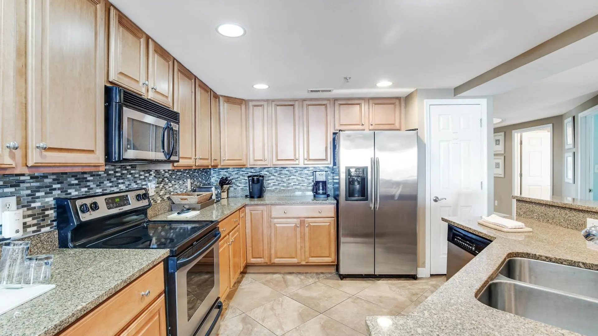 Oceans Mist 501 Apartment