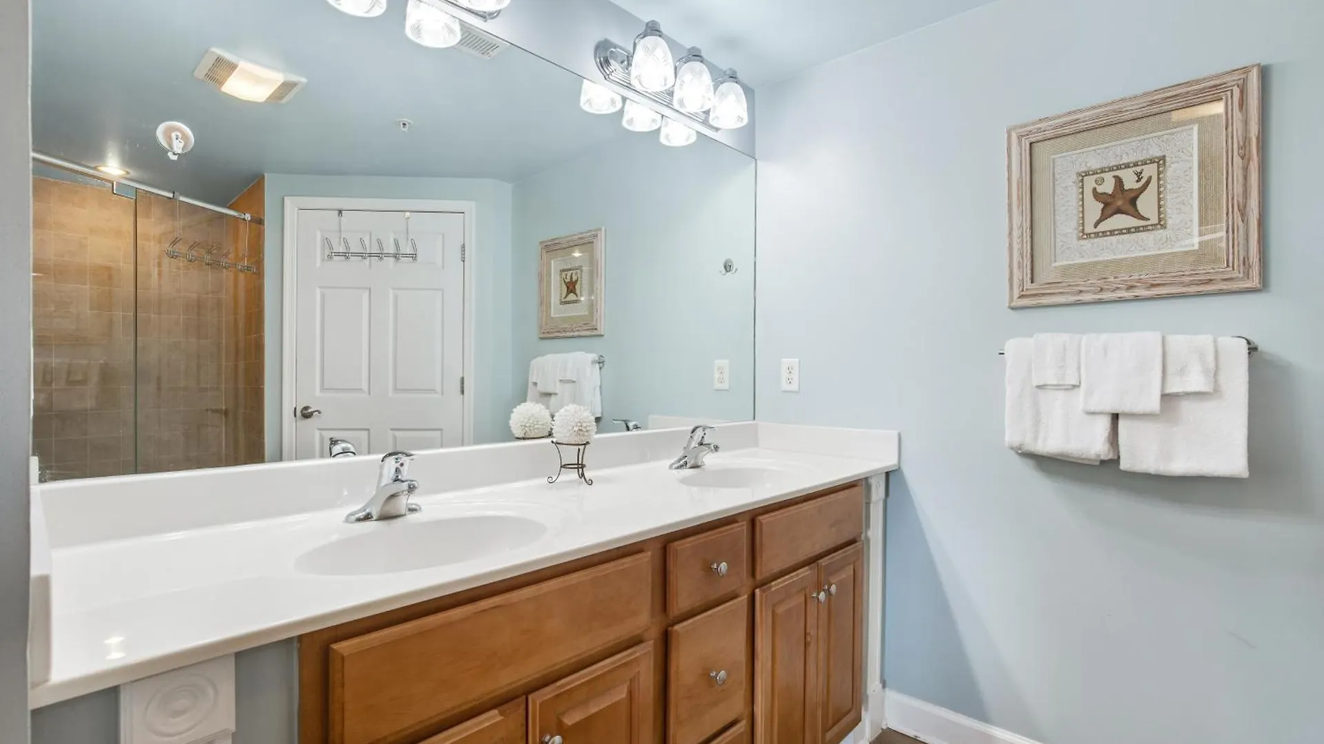 Oceans Mist 501 Apartment *