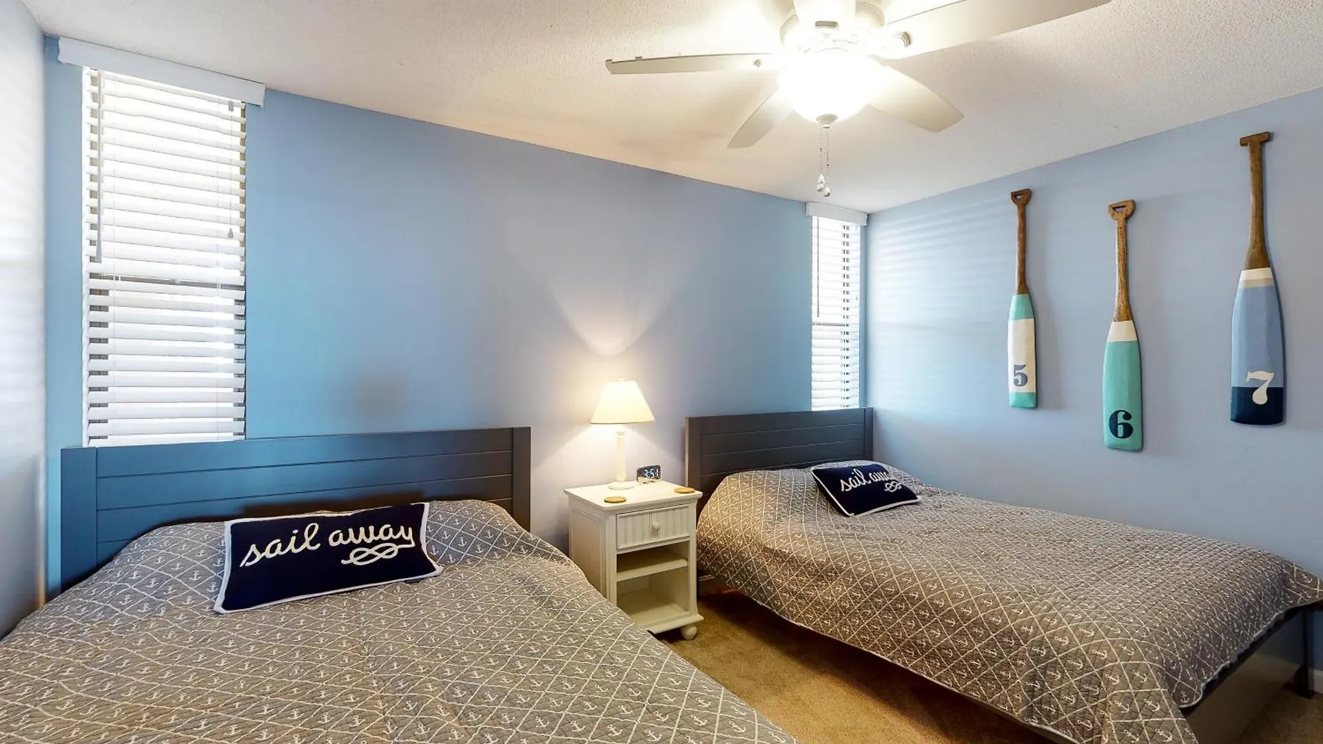 Fountainhead Towers 906 *