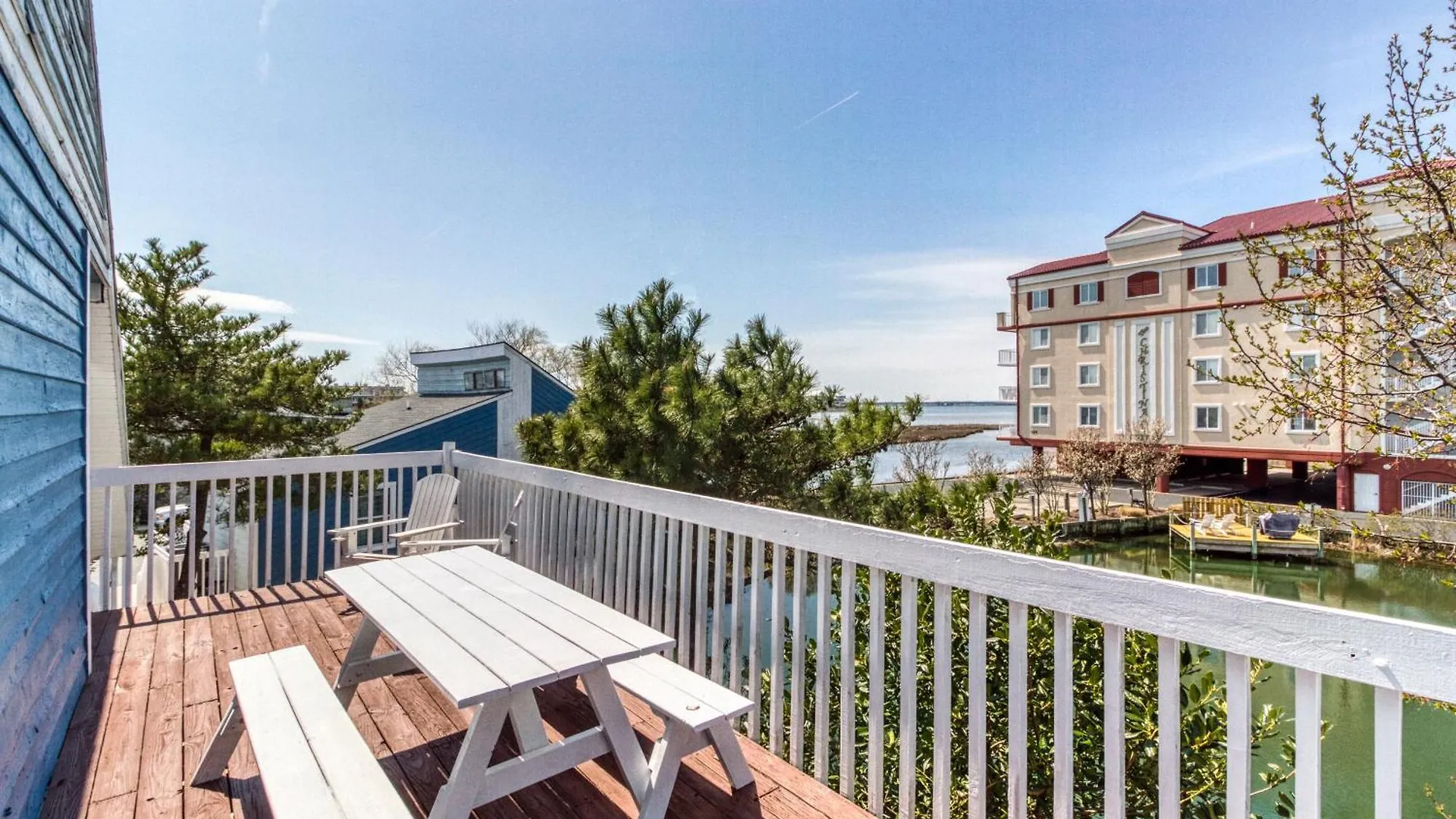 La Vista Bay 112 On 75th St Upper And Lower Combo Apartment