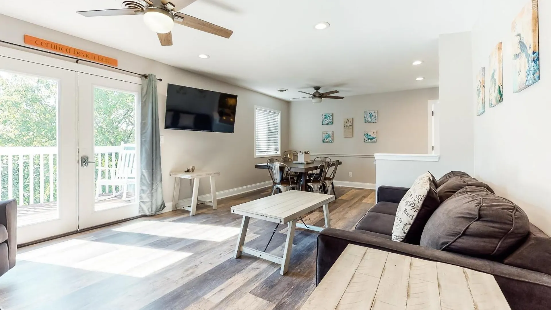 La Vista Bay 112 On 75th St Upper And Lower Combo Apartment