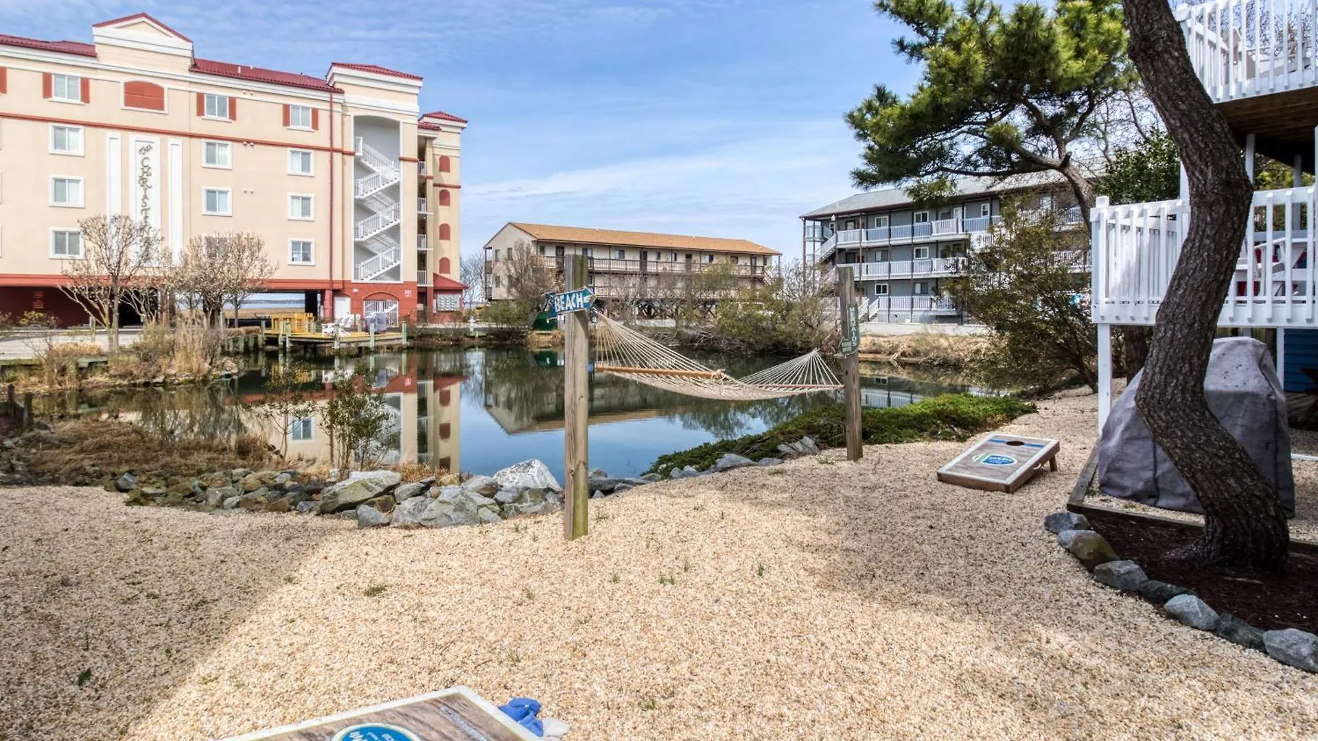 La Vista Bay 112 On 75th St Upper And Lower Combo Apartment *