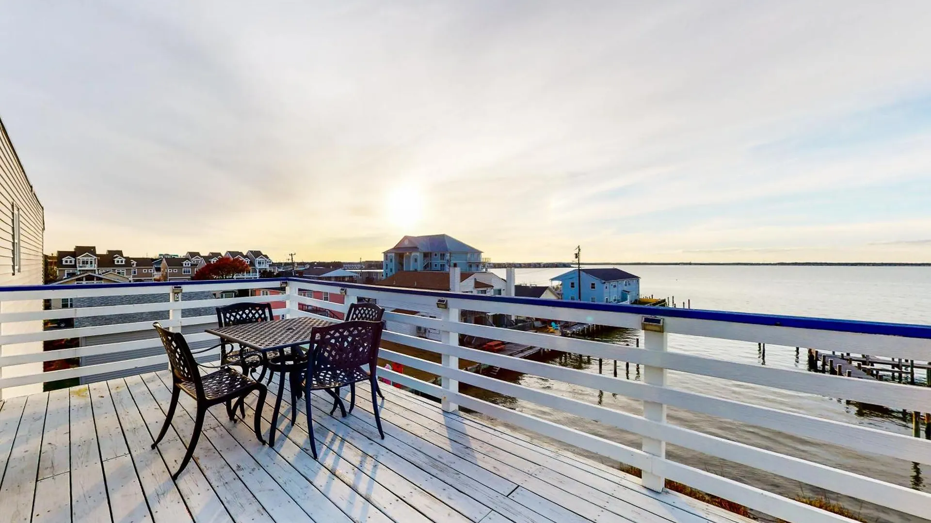 Bradley On The Bay 324f Apartment