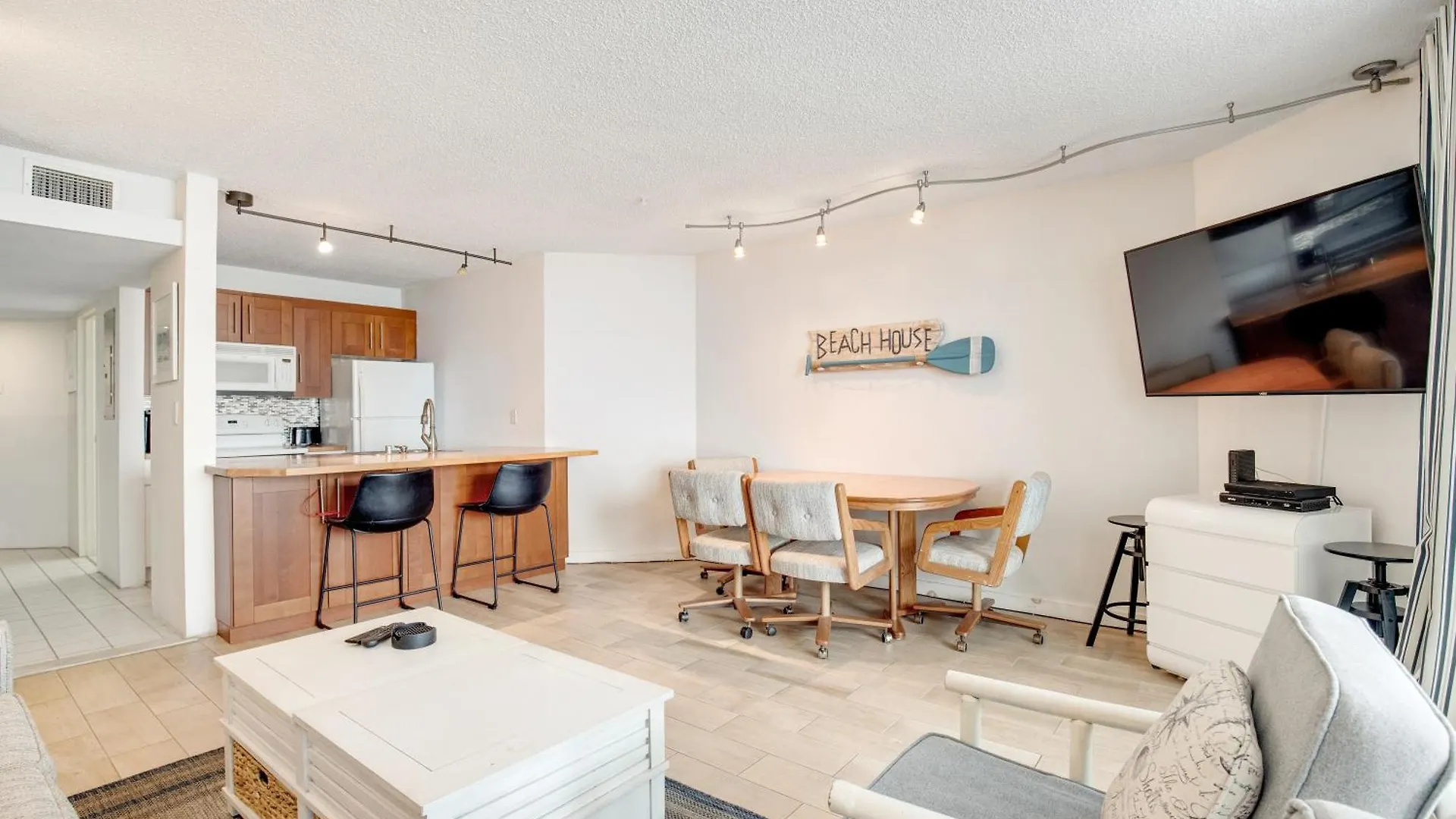 Pyramid 4d Apartment Ocean City