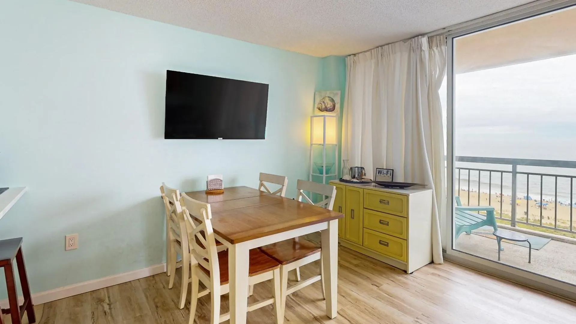 Fountainhead Towers 1008 Apartment *