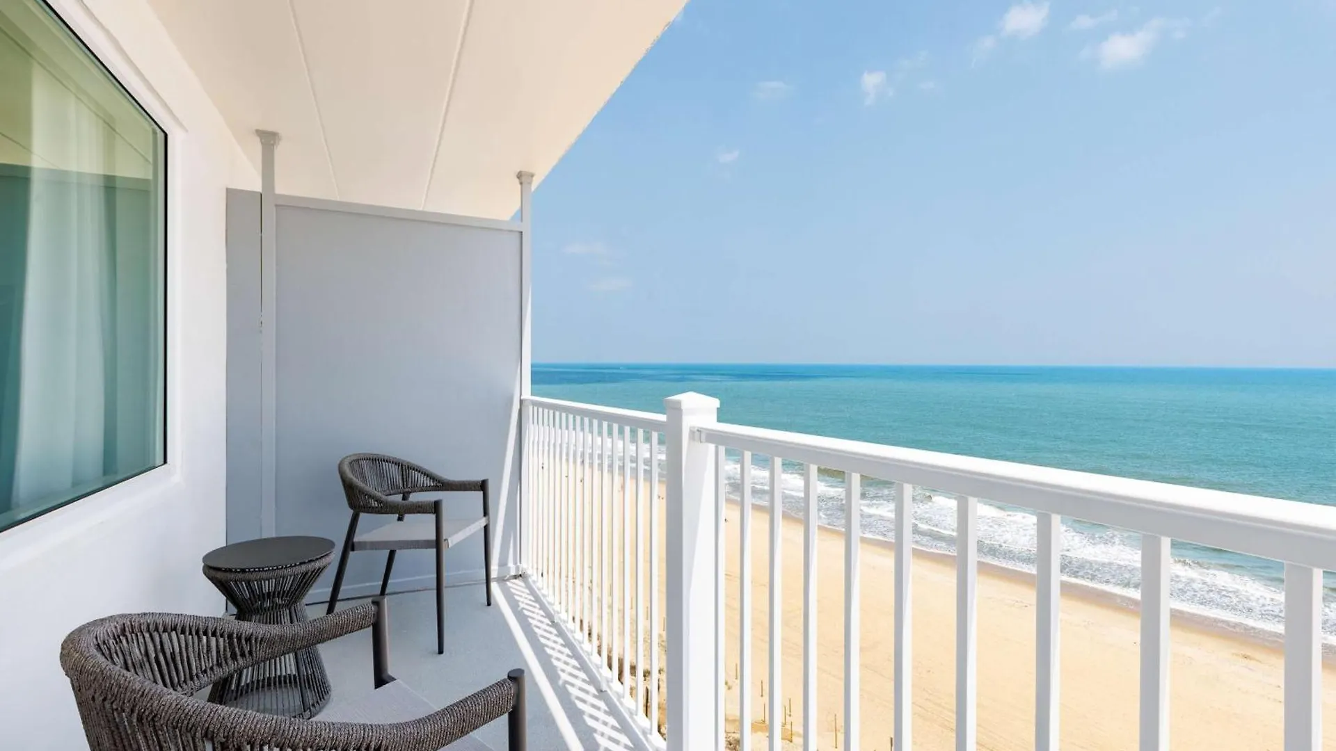 Hilton Garden Ocean Oceanfront 3* אושן סיטי