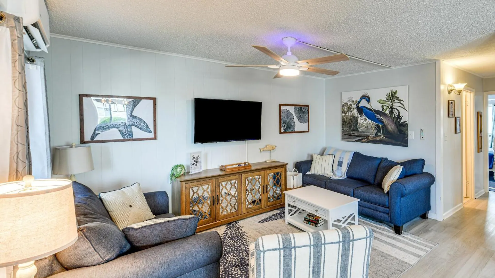 Apartment Ocean With Pool About 1 Mi To Jolly Roger! Ocean City