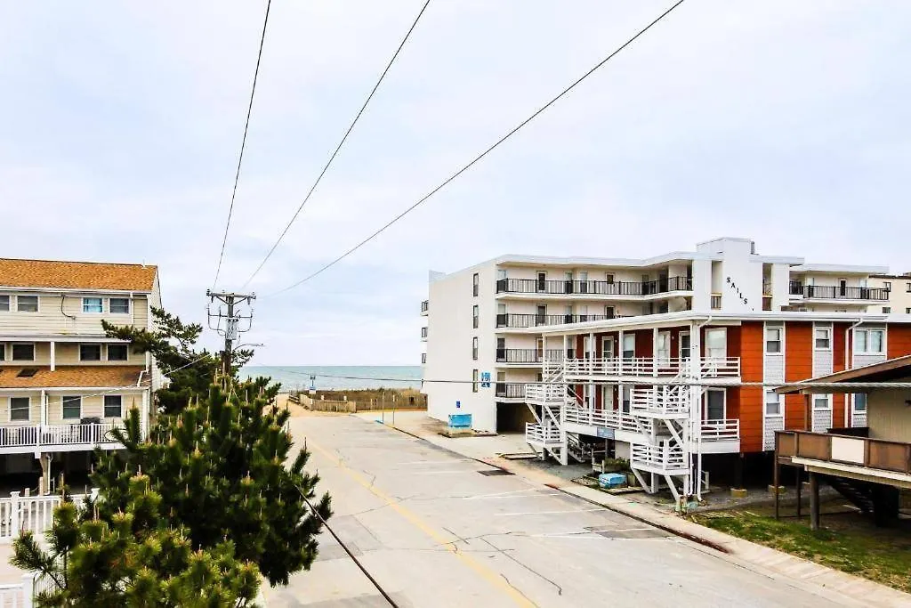 The Orange Crush - 5br Beachfront Family Retreat * Ocean City
