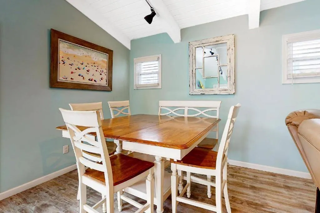 The Orange Crush - 5br Beachfront Family Retreat Holiday home Ocean City