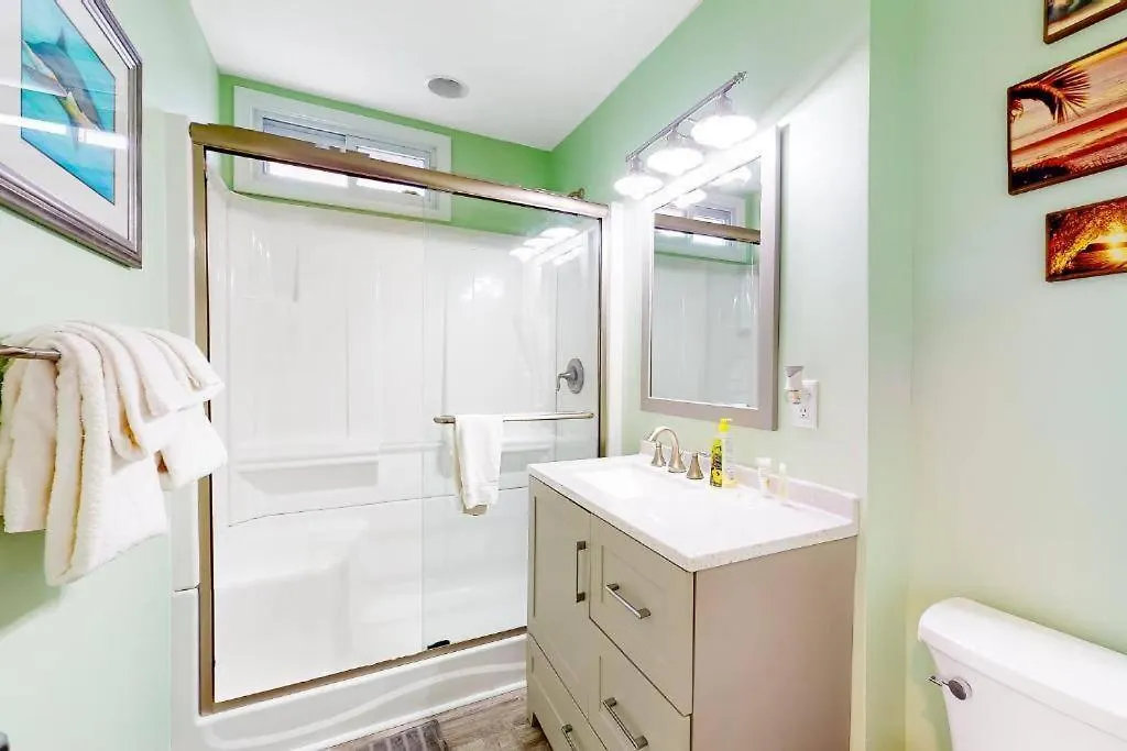 The Orange Crush - 5br Beachfront Family Retreat Ocean City