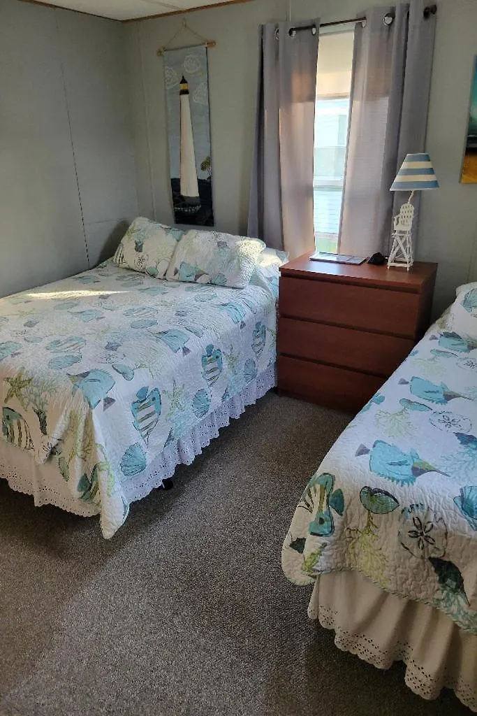 Dorothy And Johns Ocean Md Vacation Sleeps 8 - 3 Bedrooms 2 Full Bath Ocean City