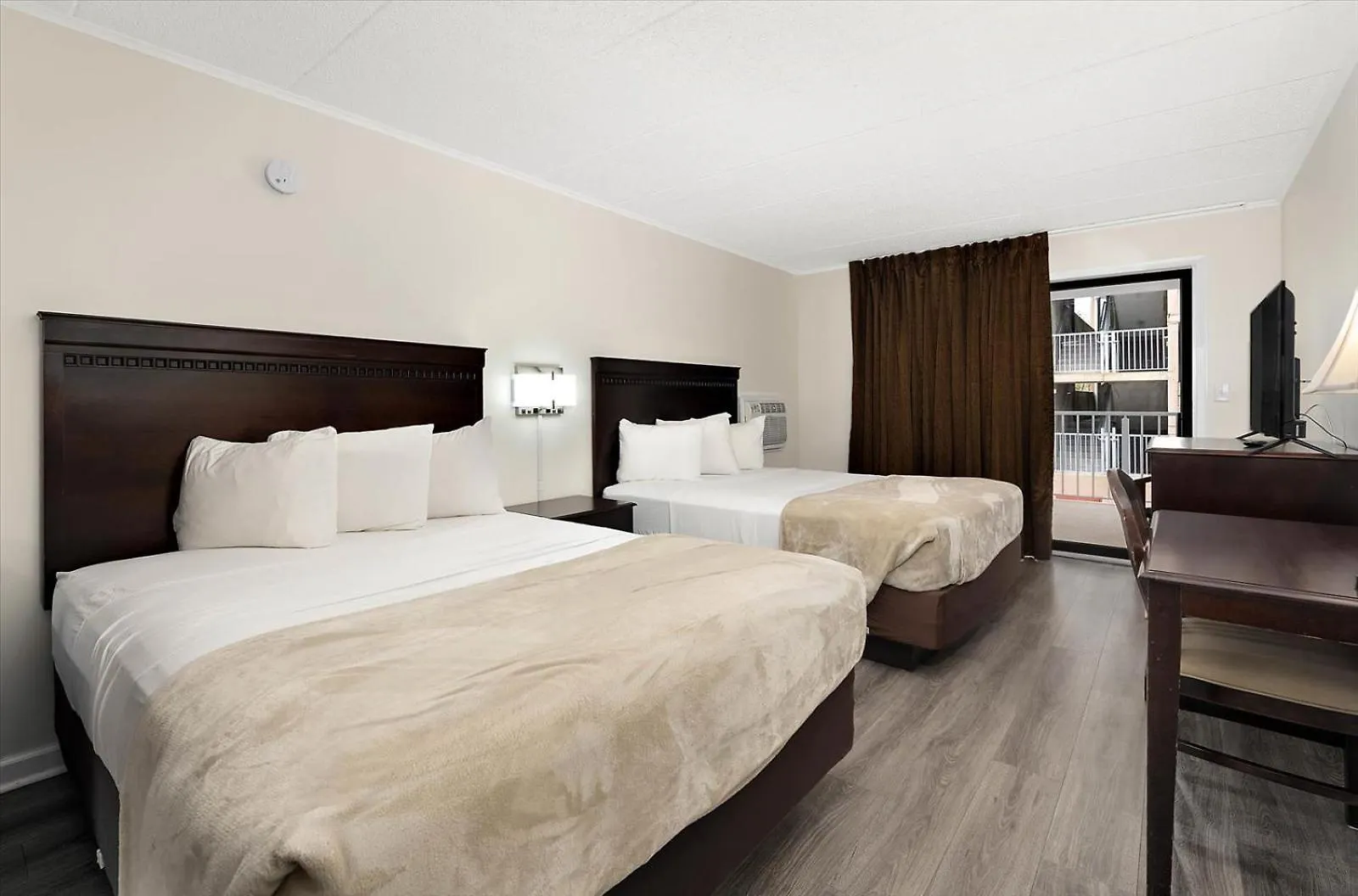 Eden Roc Ocean Front