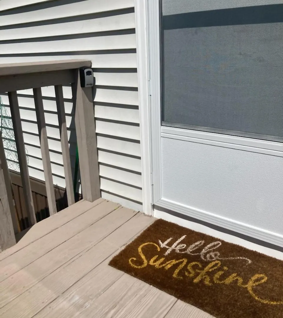Dorothy And Johns Ocean Md Vacation Sleeps 8 - 3 Bedrooms 2 Full Bath *