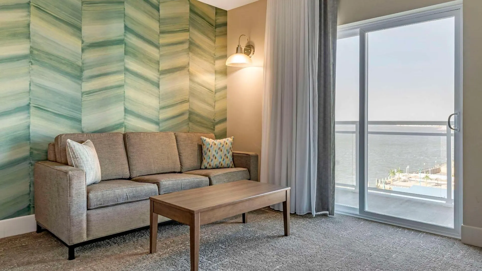 Cambria Ocean - Bayfront 3* Ocean City
