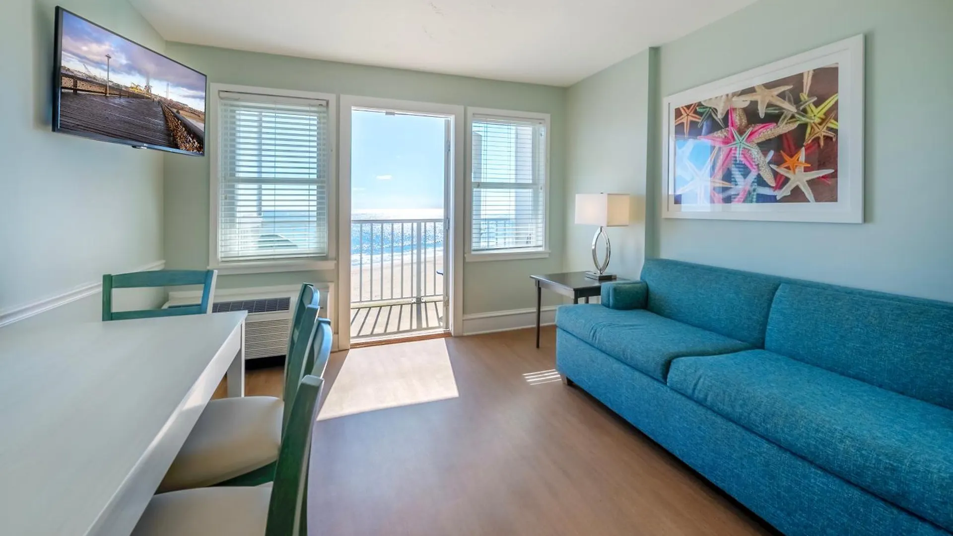 Commander & 3* Ocean City