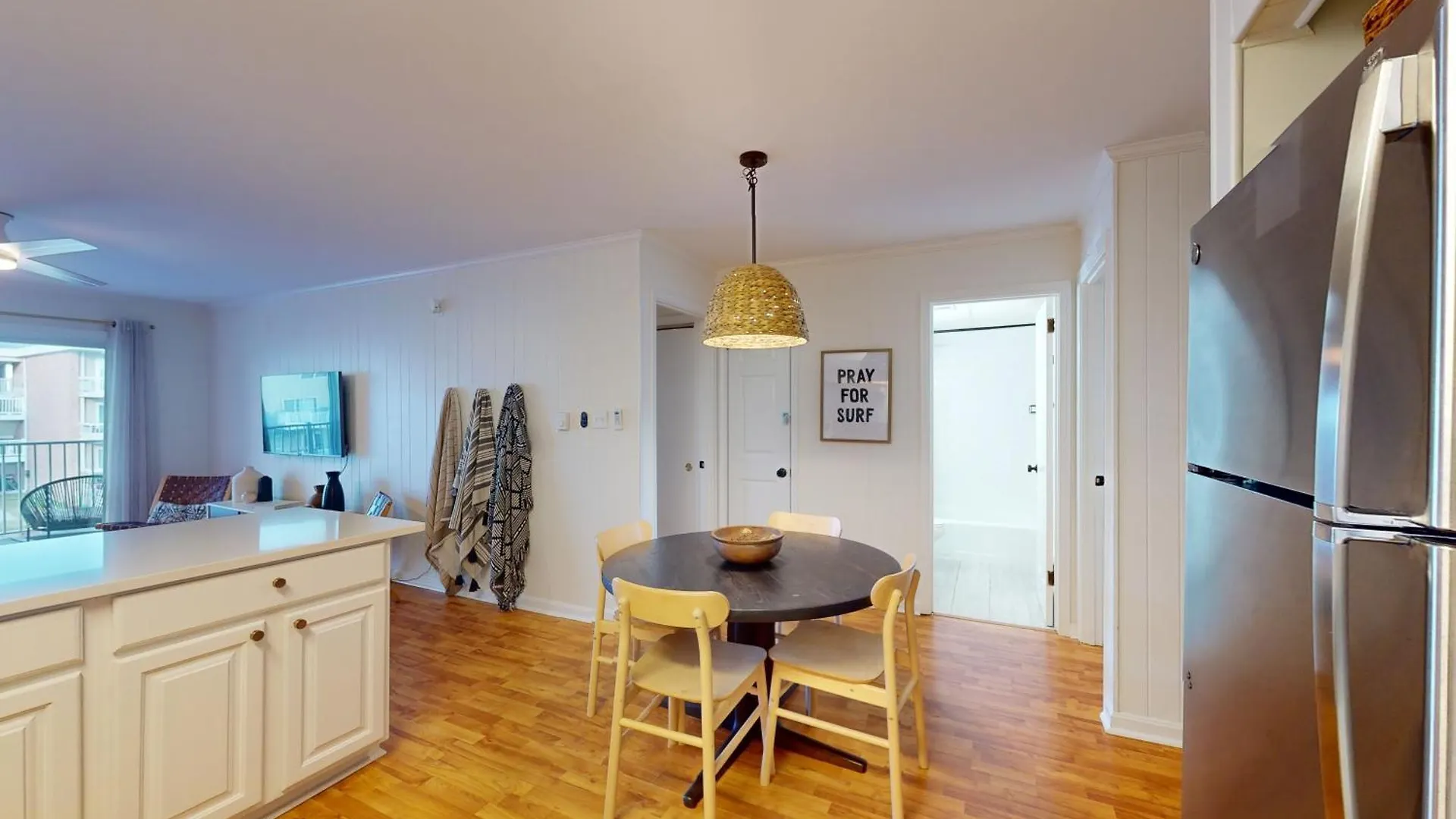 Sea Breeze 202 Apartment