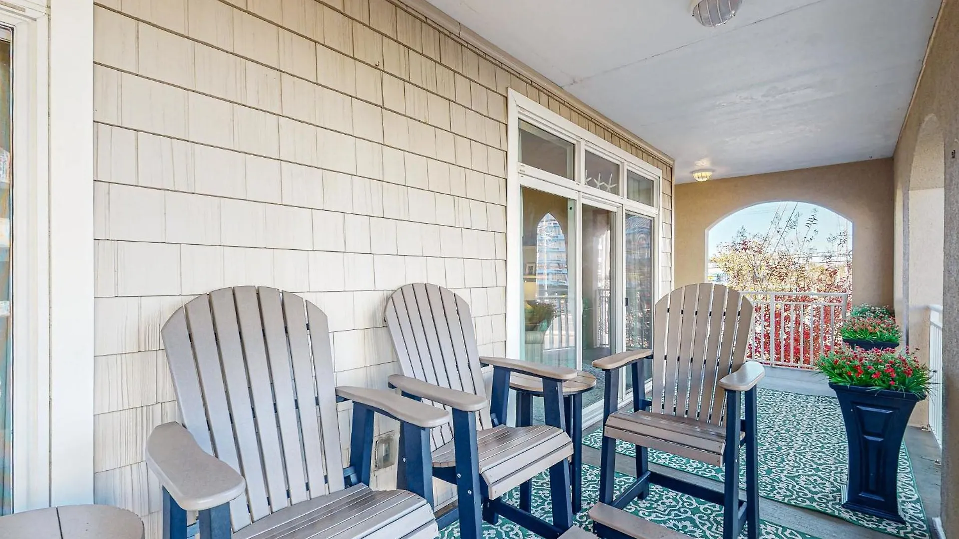 Seaside Retreat 101