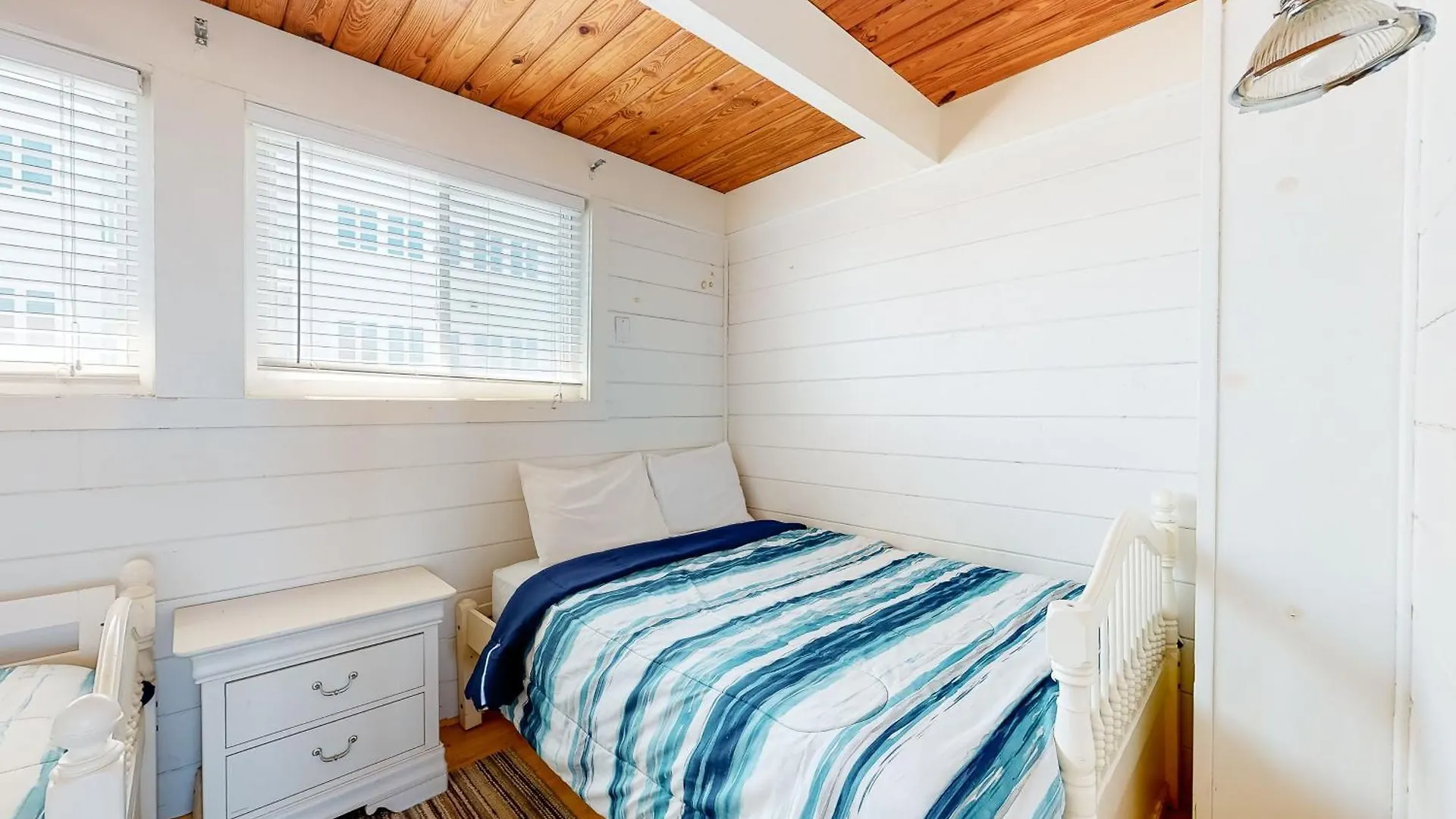 Spacious Beachfront * Ocean City