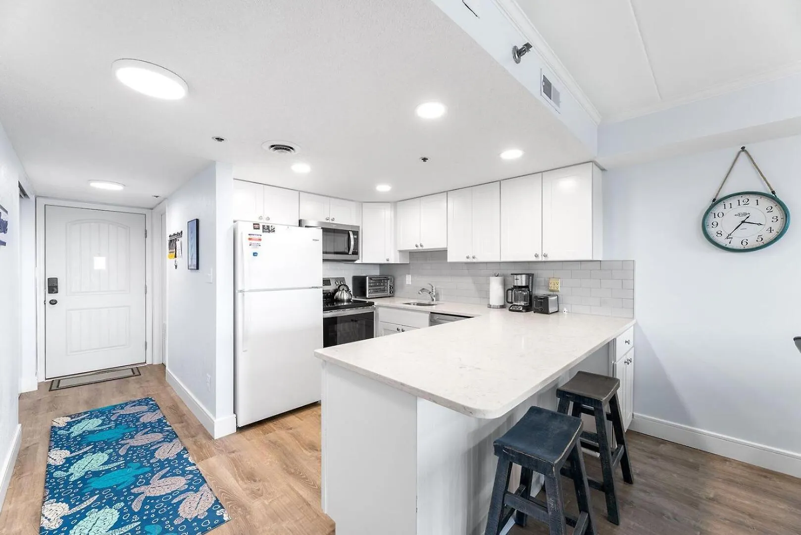 Sandpiper Dunes 702 Direct Oceanfront * Ocean City