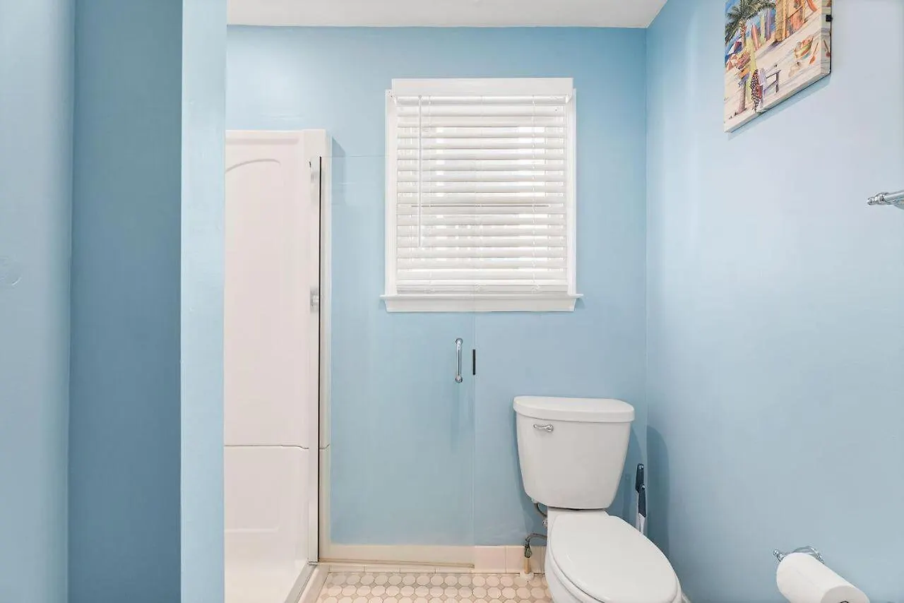 The Barracuda 4 Steps To The 2br Sleeps 6 Appartement *