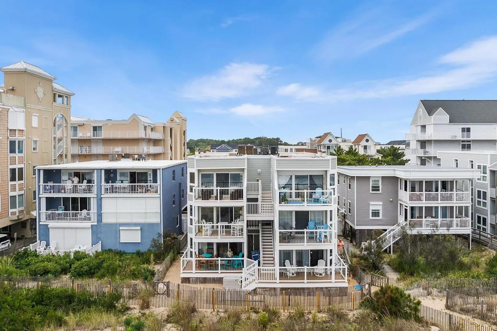 Silver Sands 102s Apartment *