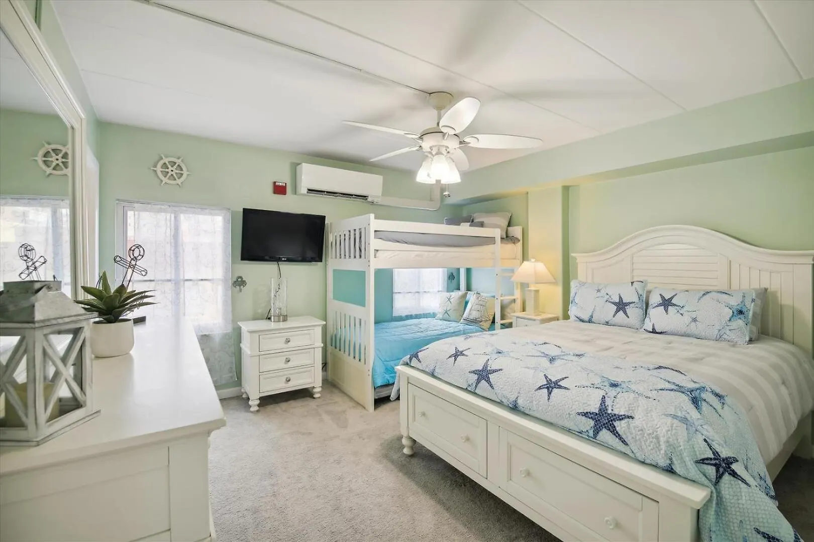 Apartment High Point South Floor Penthouse *