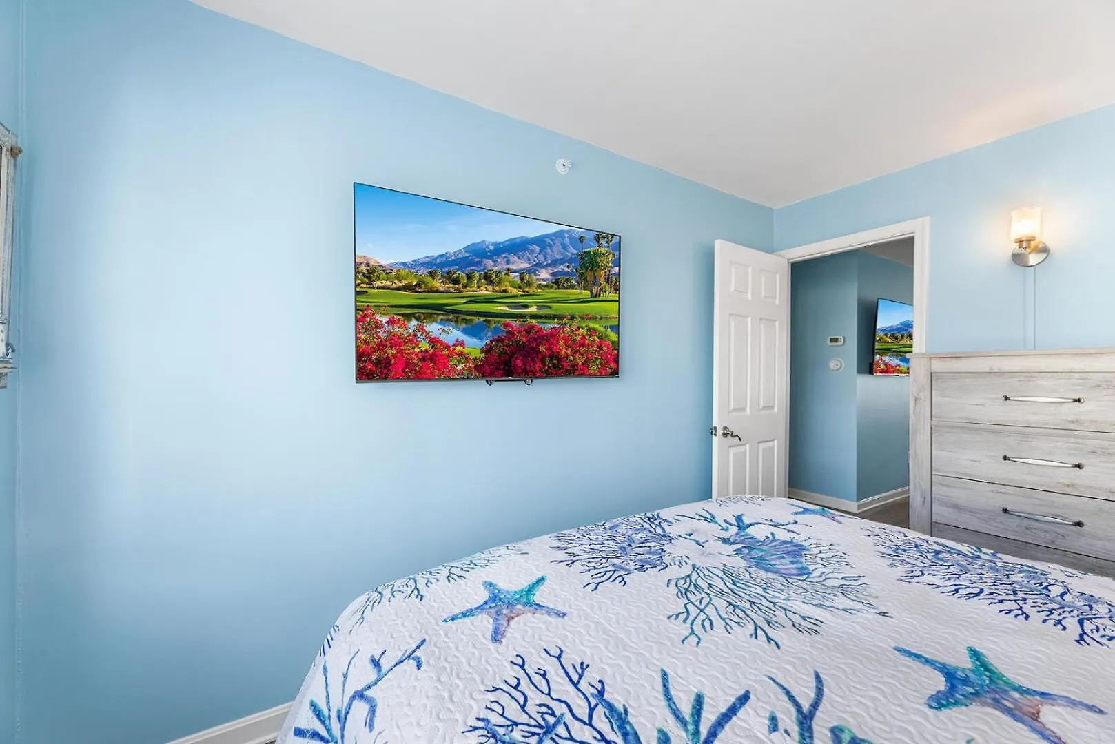 아파트 The Barracuda 2 Steps To The 2br Sleeps 6 *