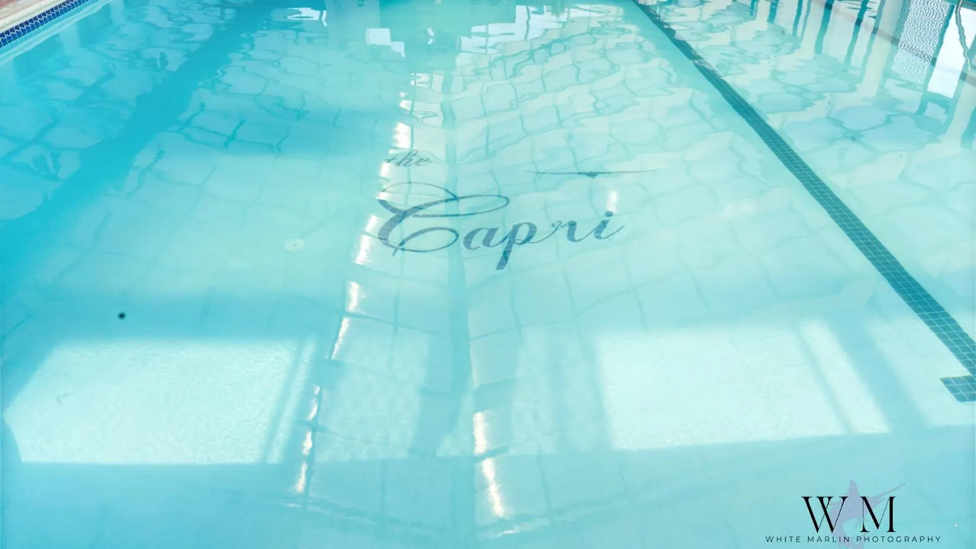 Apartment Ocean Front 2 Bedroom At The Capri W Indoor And Outdoor Pool, Tennis Courts, Gym And More! *
