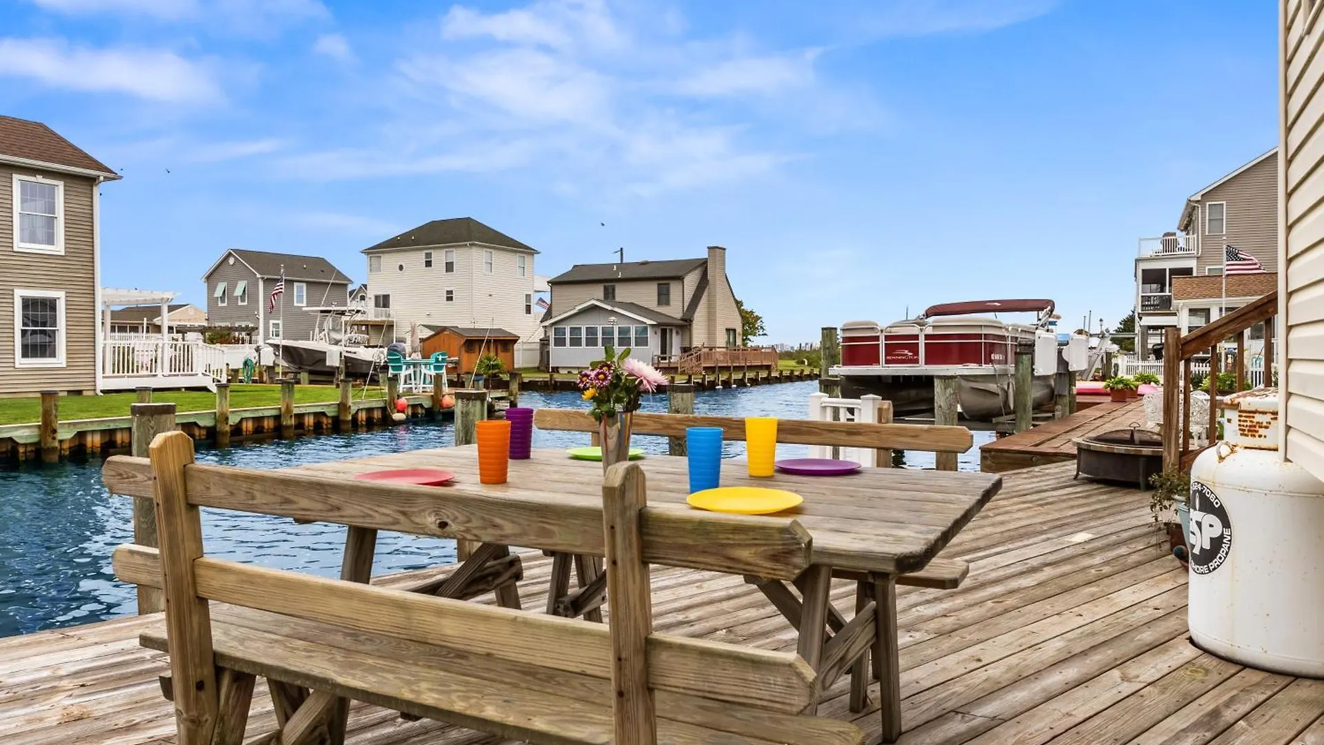 Waterfront With Oc Skyline Views Holiday home