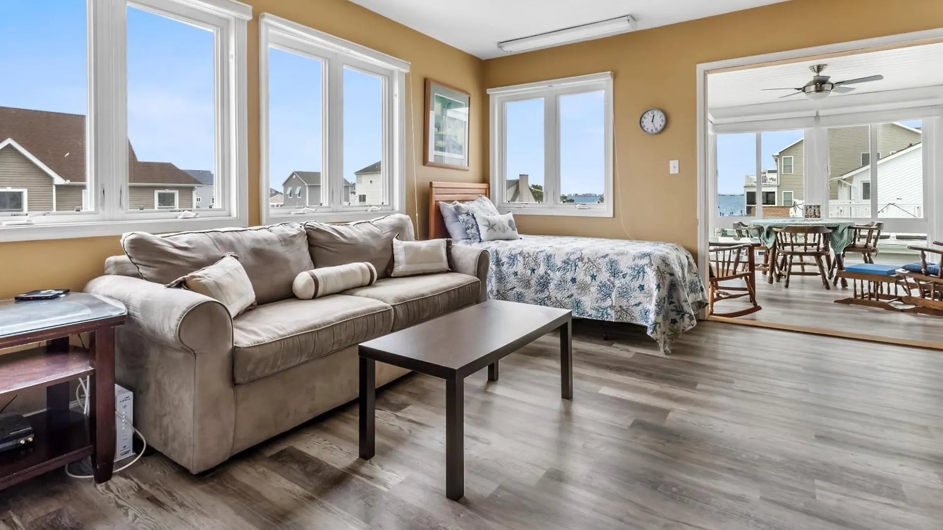 Waterfront With Oc Skyline Views Holiday home Ocean City