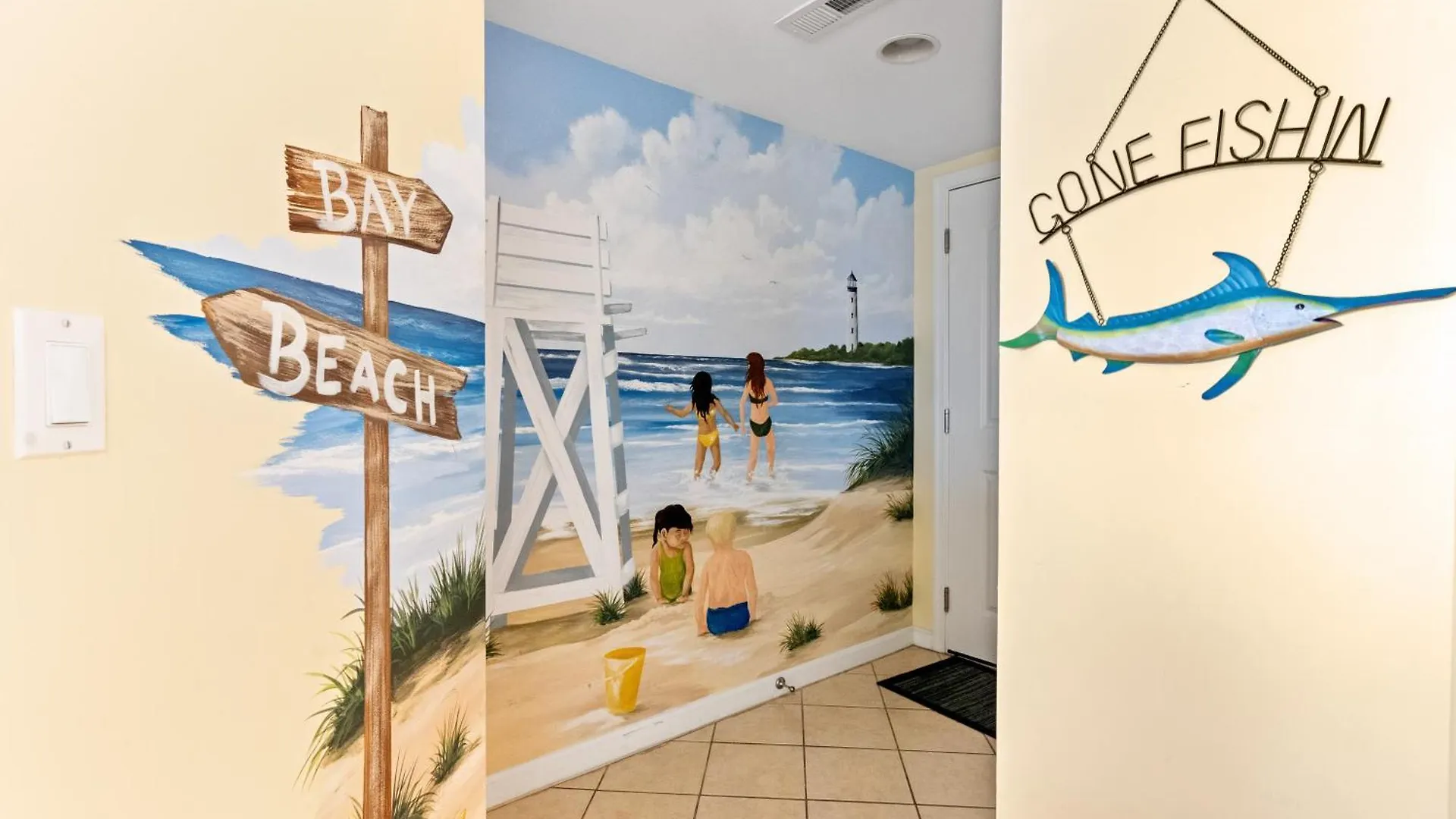 Convention Center Bay Front 2 Bedroom Holiday home