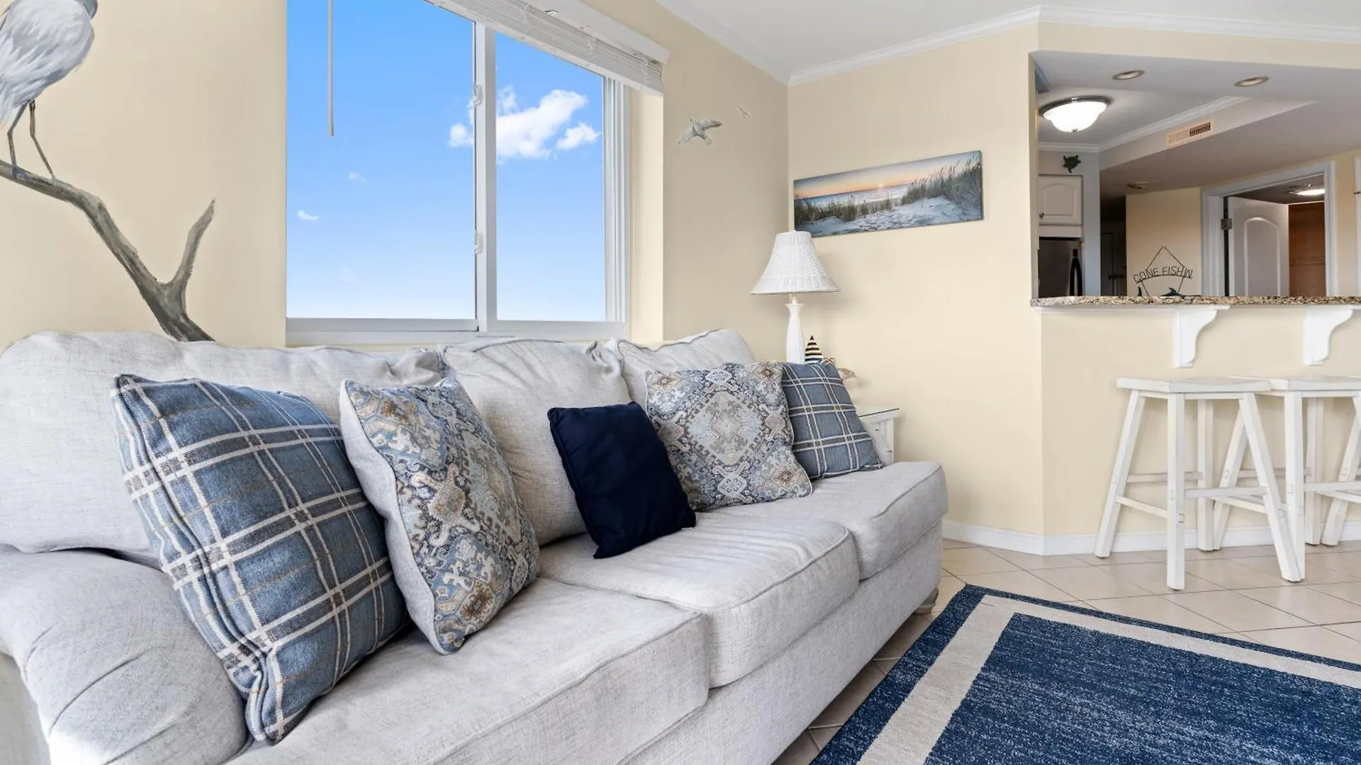 Convention Center Bay Front 2 Bedroom Holiday home
