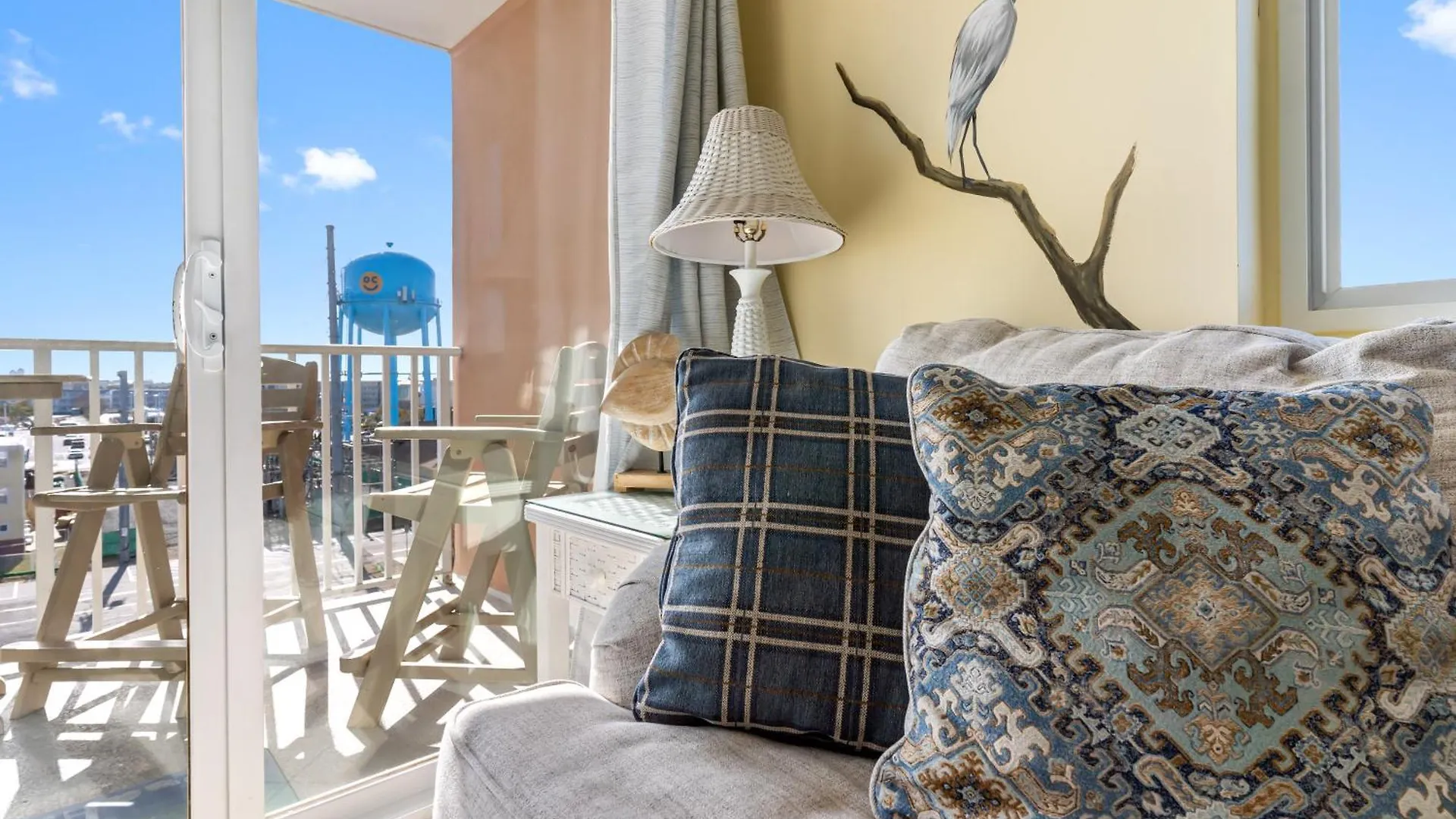 Convention Center Bay Front 2 Bedroom Holiday home Ocean City