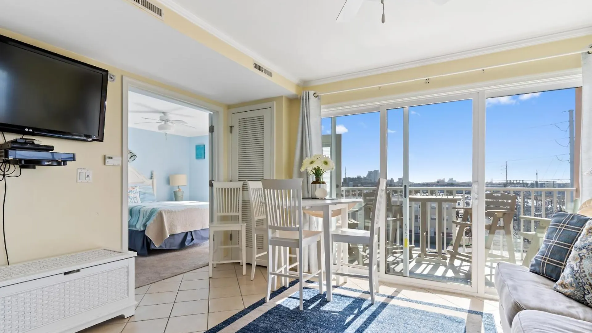 Holiday home Convention Center Bay Front 2 Bedroom
