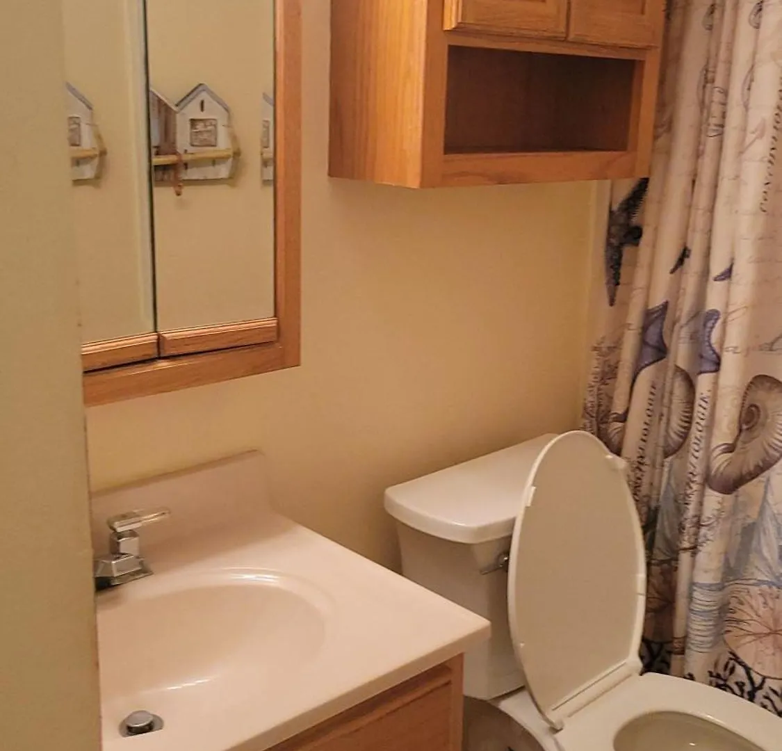 210 Worchester St #405 * آوشين سيتي