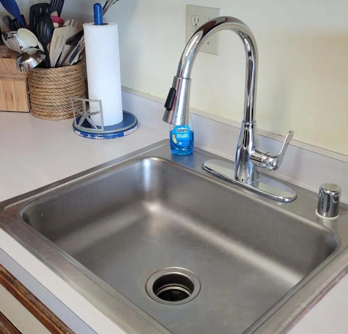 210 Worchester St #405 شقة *
