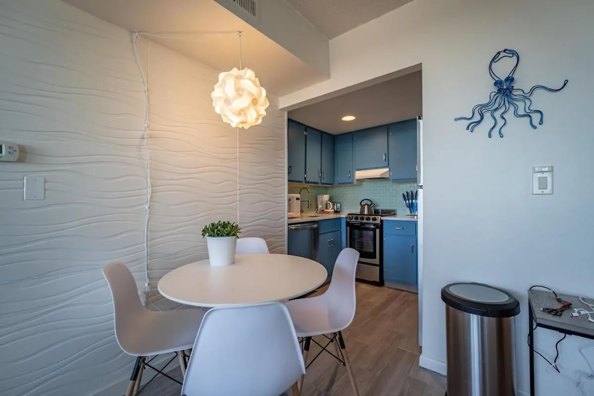 Gs 105 - Groovy Octopus Holiday home *
