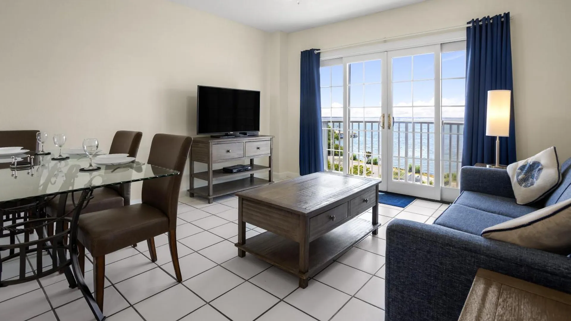 Coconut Malorie Hotel, Ascend Collection Hotel 3*