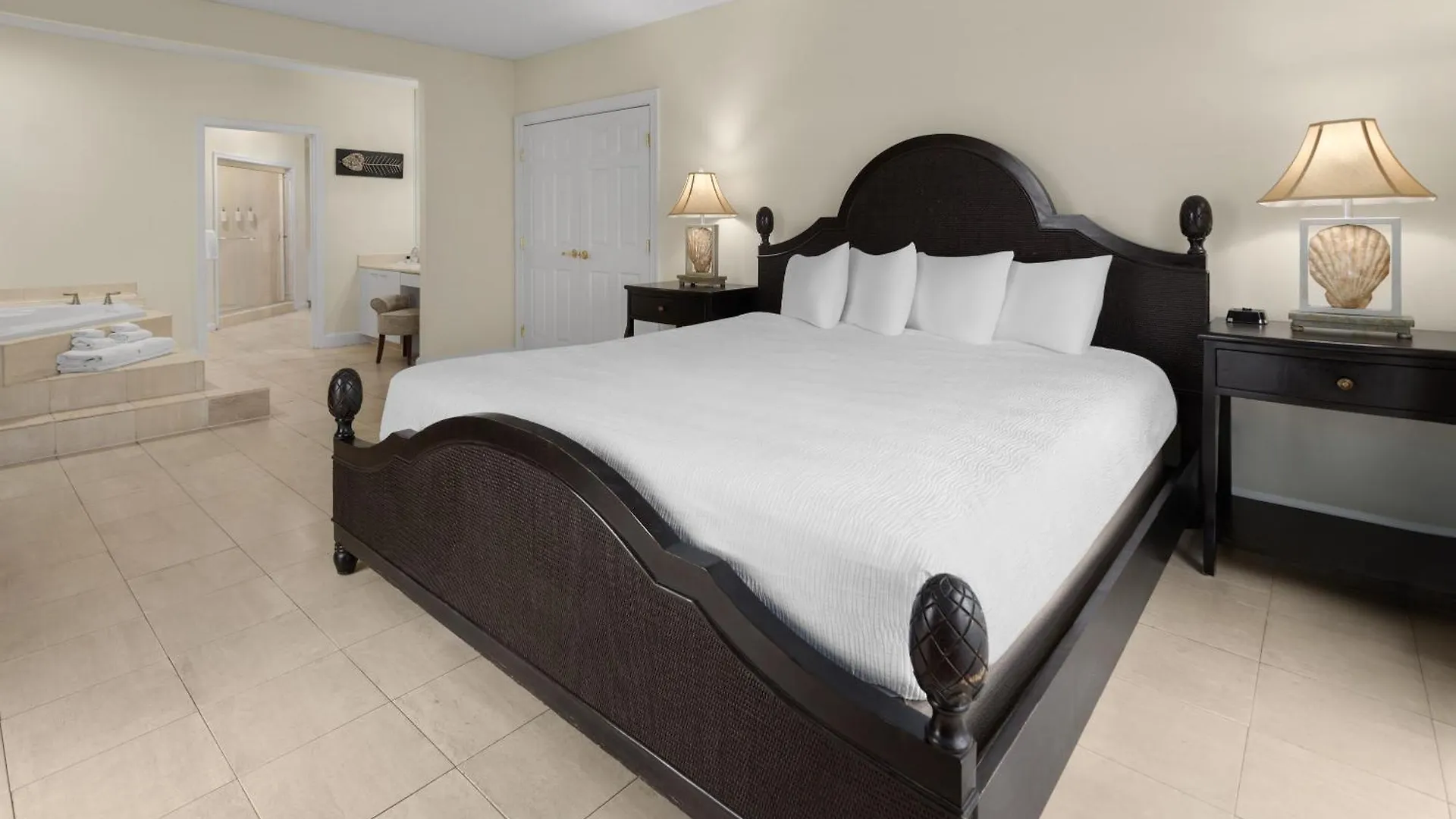 Coconut Malorie Hotel, Ascend Collection Ocean City
