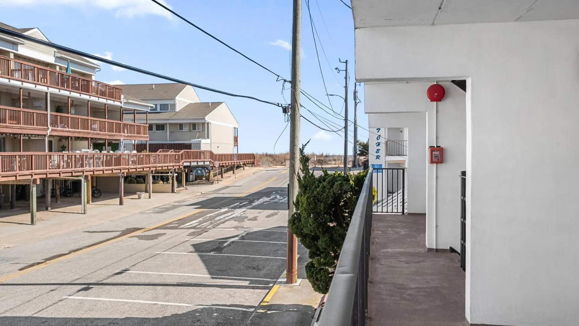 Volare 102 Ocean City