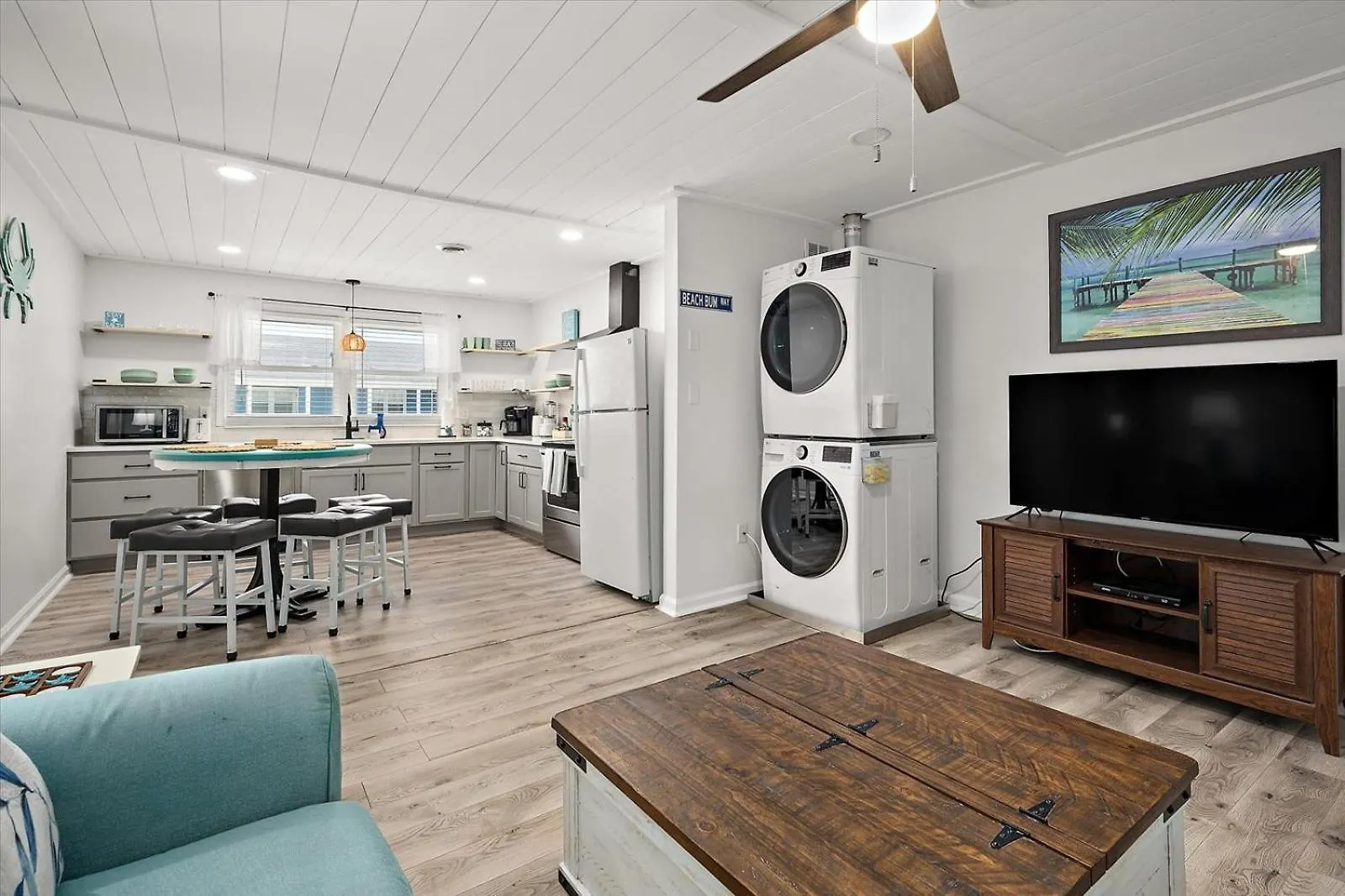 Ocean Whisperers, 5 Min Walk To Boardwalk & Beach, Just Renovated 2025 Ocean City
