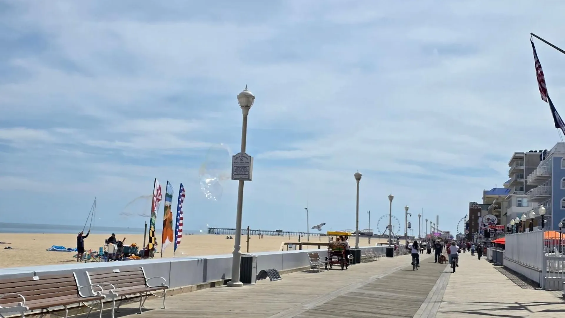 Oceanfront 29th St 2br 2ba Steps To Boardwalk Apartment