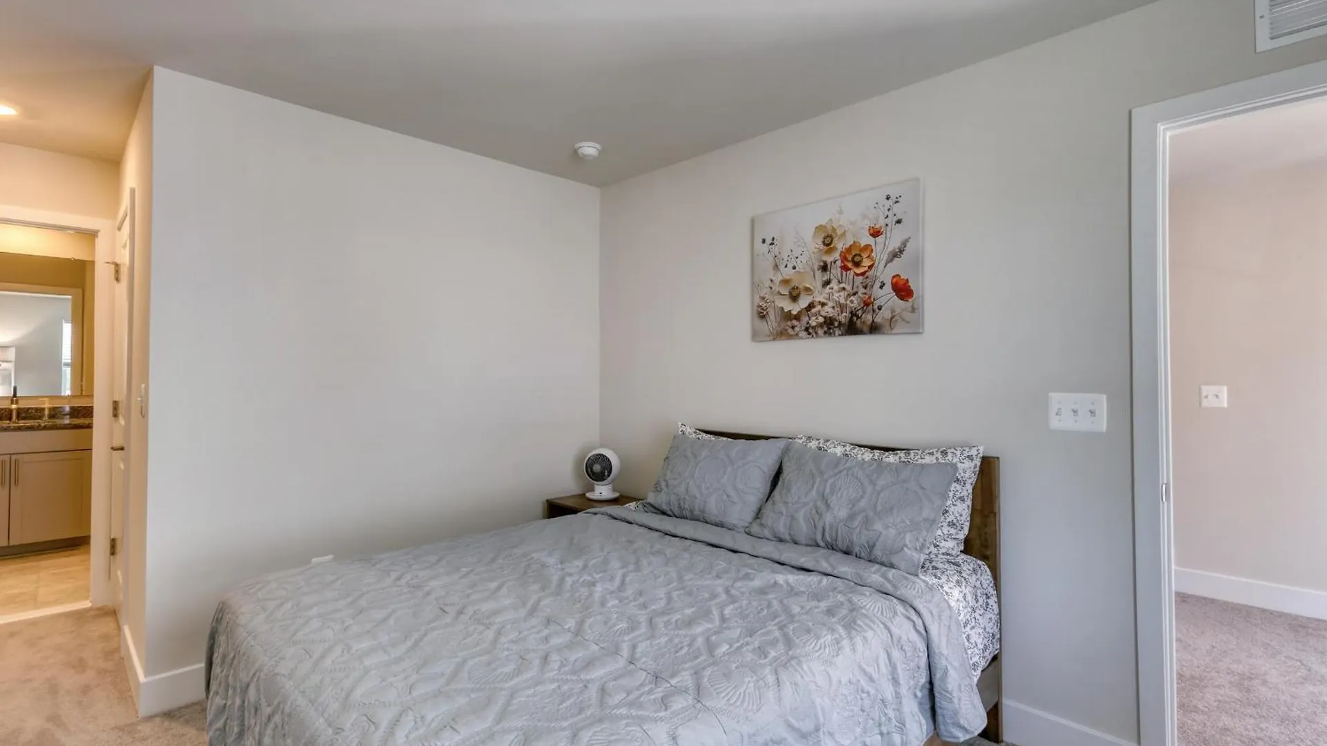 New Coastal Gem Steps To Md & De Beaches 2-car Garage Sleeps 12 * Ocean City